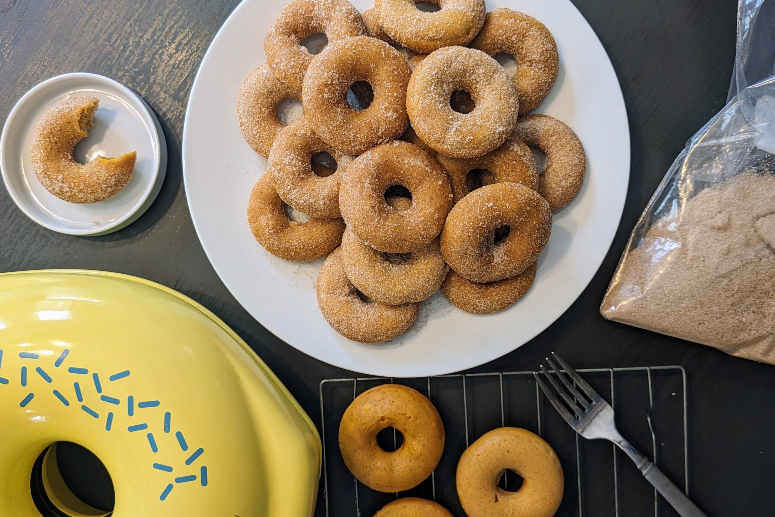 Baked Cinnamon Sugar Pumpkin Donuts